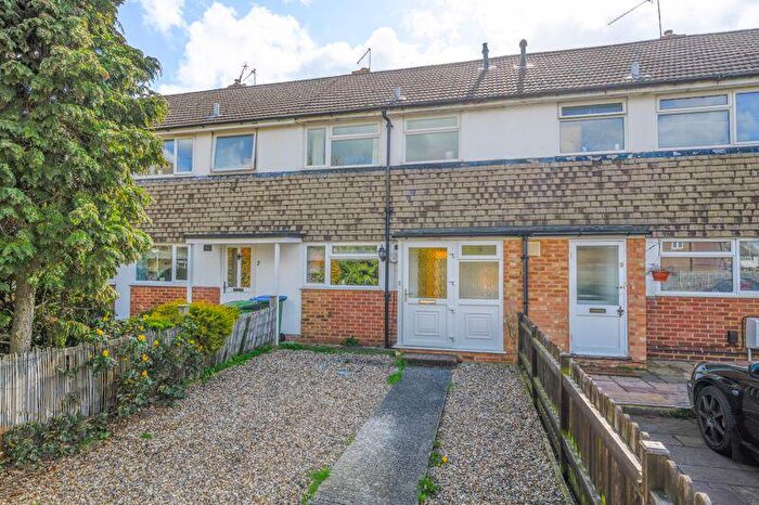 2 Bedroom Terraced House For Sale In Wilton Gardens, Walton-On-Thames, KT12