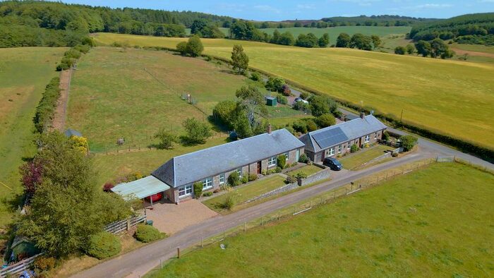 3 Bedroom Cottage For Sale In Carn Cottage, Abernyte, Perthshire, PH14