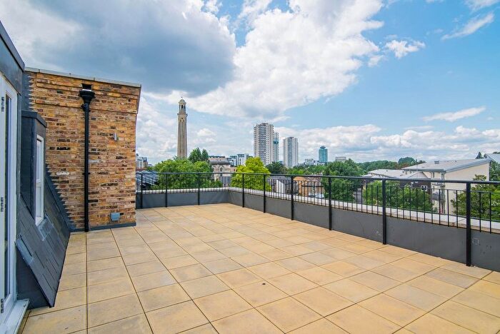 2 Bedroom Flat To Rent In Kew Bridge Road, Brentford, TW8