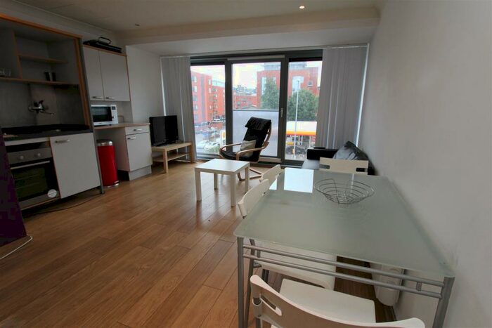 2 Bedroom Flat To Rent In Citispace, Regent Street, LS2