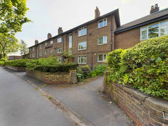 2 Bedroom Apartment To Rent In Brentwood House, Flixton Road, Flixton, Trafford, M41