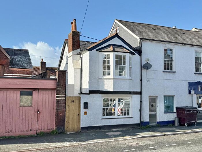 3 Bedroom End Of Terrace House For Sale In Alphington Road, St Thomas, EX2