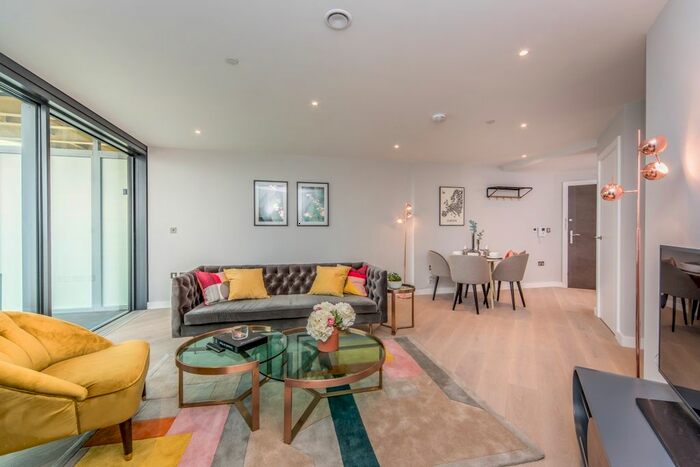 1 Bedroom Flat To Rent In Churchyard Row, London, SE11