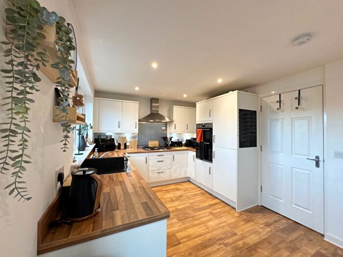 5 Bedroom Detached House For Sale In Sutherland Avenue, Stewarton, KA3