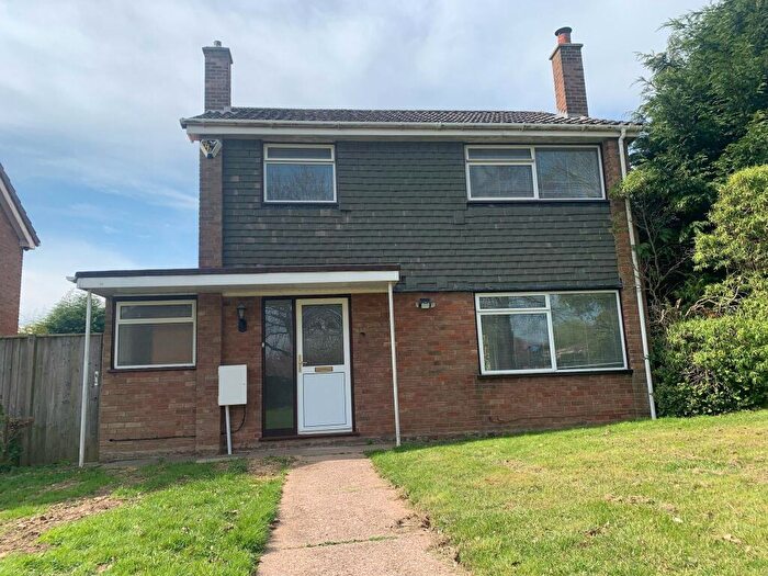 3 Bedroom Detached House To Rent In The Close, Harborne, B17