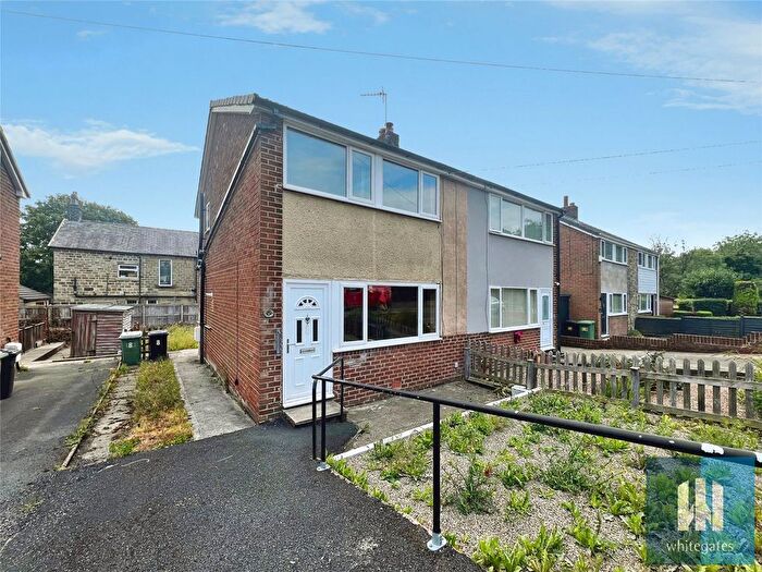 3 Bedroom Semi Detached House For Sale In Daleside Avenue, Holmfirth, HD9