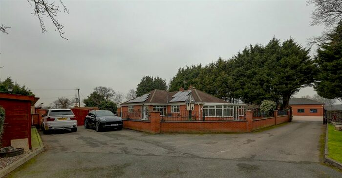 Detached House For Sale In , Swinderby, Lincolnshire, LN6