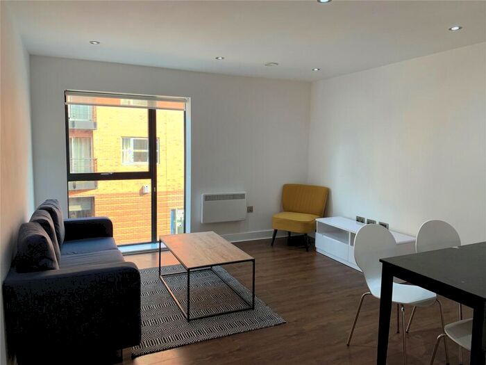 2 Bedroom Apartment To Rent In Regency Place, Parade, Birmingham, B1