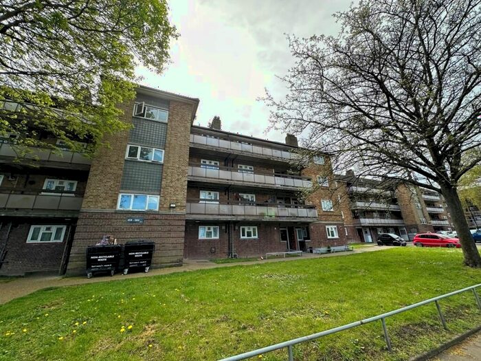 1 Bedroom Flat To Rent In Middle Park Avenue, London, SE9