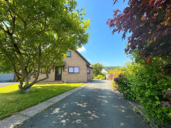 4 Bedroom Detached House For Sale In Talar Deg, Llanilar, Aberystwyth, SY23
