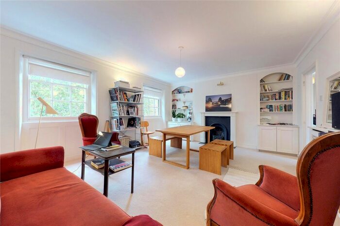 2 Bedroom Flat To Rent In Trinity Church Square, London, SE1