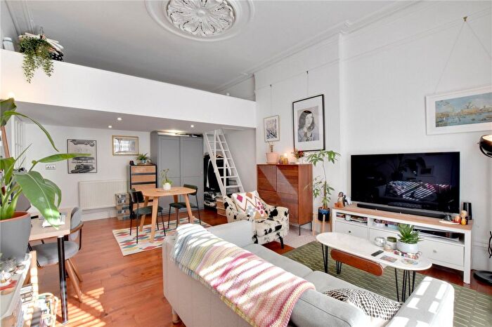 1 Bedroom Flat For Sale In Lee Terrace, Blackheath, London, SE3
