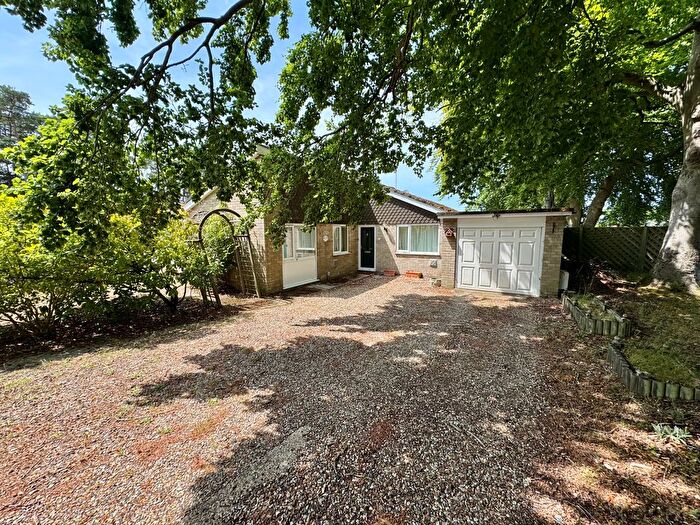 2 Bedroom Detached Bungalow To Rent In Firs Way, Brandon, IP27