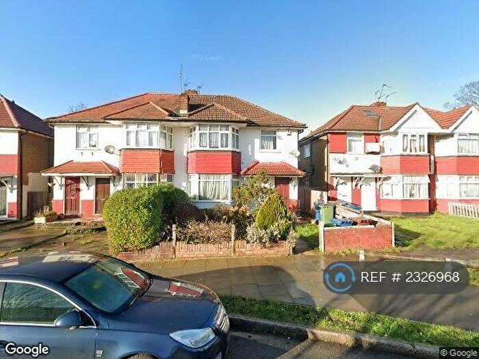 2 Bedroom Maisonette To Rent In Everton Drive, Stanmore, HA7