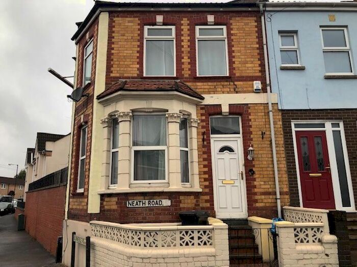 2 Bedroom Terraced House To Rent In Neath Road, Whitehall, Bristol, BS5