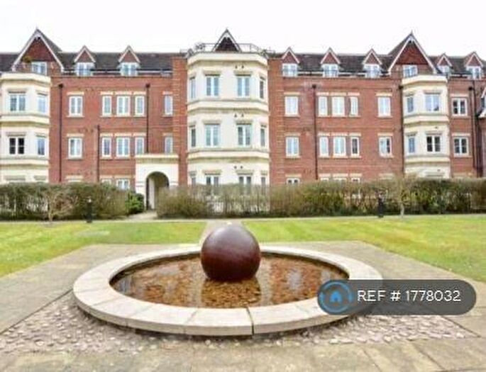 1 Bedroom Flat To Rent In The Cloisters, The Cloisters, London Road, Burpham, Guildford, GU1