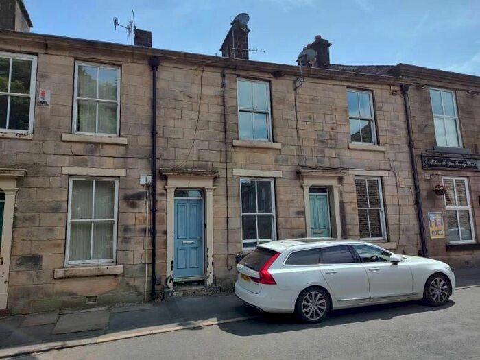 2 Bedroom Terraced House To Rent In Entwistle Street, Darwen, BB3