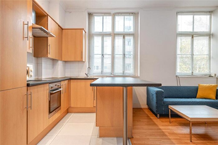 2 Bedroom Apartment To Rent In St. John Street, London, EC1V