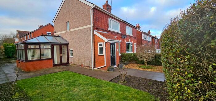 3 Bedroom Semi-Detached House To Rent In Windsor Road, Walton-Le-Dale, Preston, PR5