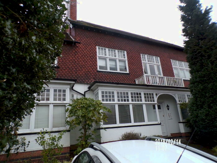 1 Bedroom Apartment To Rent In Lichfield Road, Four Oaks, B74