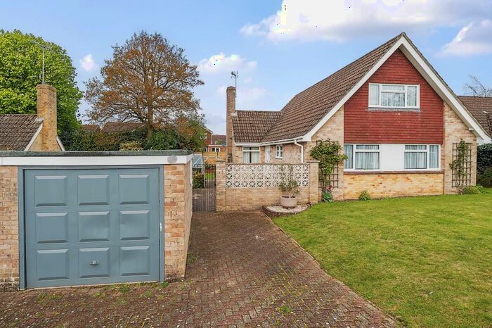 4 Bedroom Detached House To Rent In Gorselands, Newbury, RG14