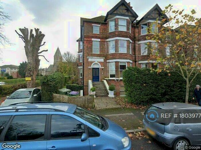 2 Bedroom Flat To Rent In Bouverie Road West, Kent, CT20