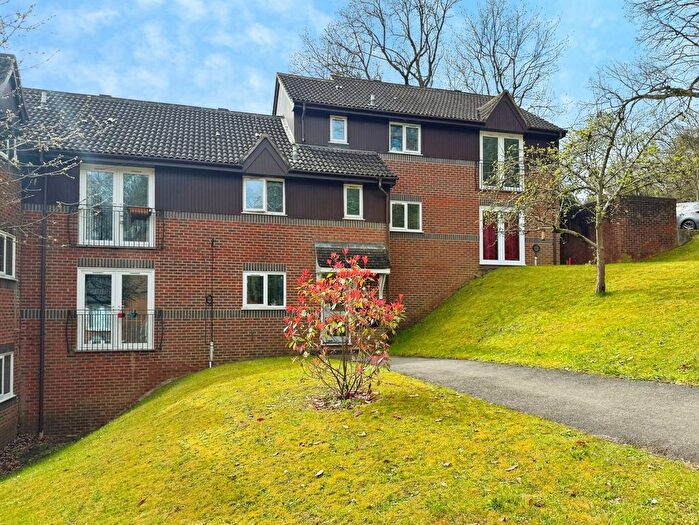 2 Bedroom Garage / Parking For Sale In Edmunds Gardens, High Wycombe, HP12