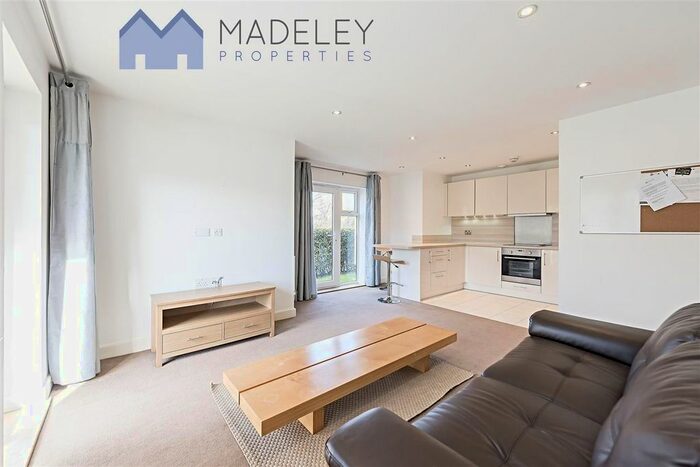 2 Bedroom Flat To Rent In Penhurst House, Sierra Road, High Wycombe, HP11