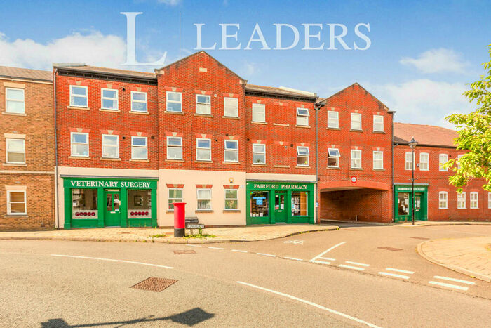 2 Bedroom Apartment To Rent In Ashley Court, Aylesbury, HP19