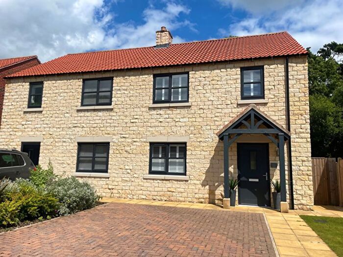 3 Bedroom Semi-Detached House For Sale In Riccal Drive, Helmsley, York, YO62