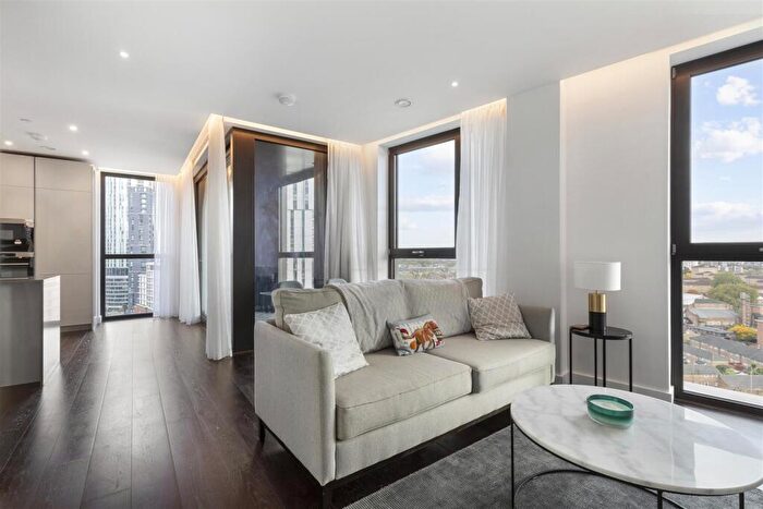 2 Bedroom Apartment For Sale In Madeira Tower, The Residence, Ponton Road, Nine Elms, London, SW11