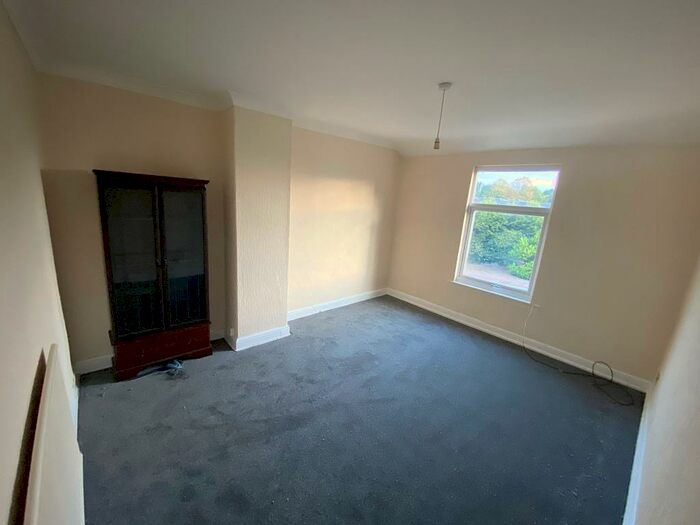 1 Bedroom Apartment To Rent In Houghton Road, Thurnscoe, Rotherham, S63