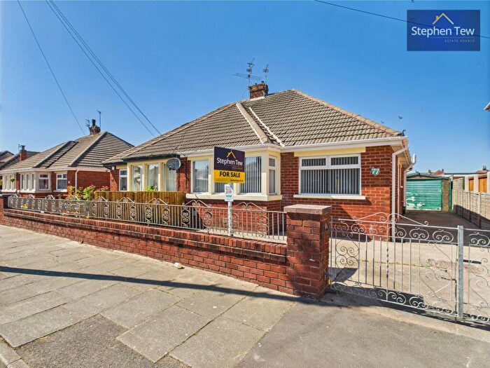 2 Bedroom Semi-Detached Bungalow For Sale In Endsleigh Gardens, Blackpool, FY4