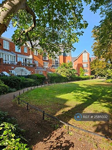 2 Bedroom Flat To Rent In Sovereigns Quay, Bedford, MK40