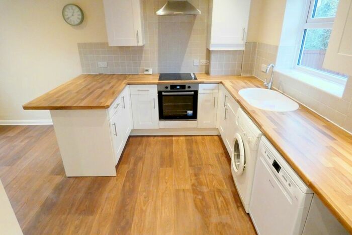 3 Bedroom Detached House To Rent In Ivy Bank, Fulwood, Preston PR2