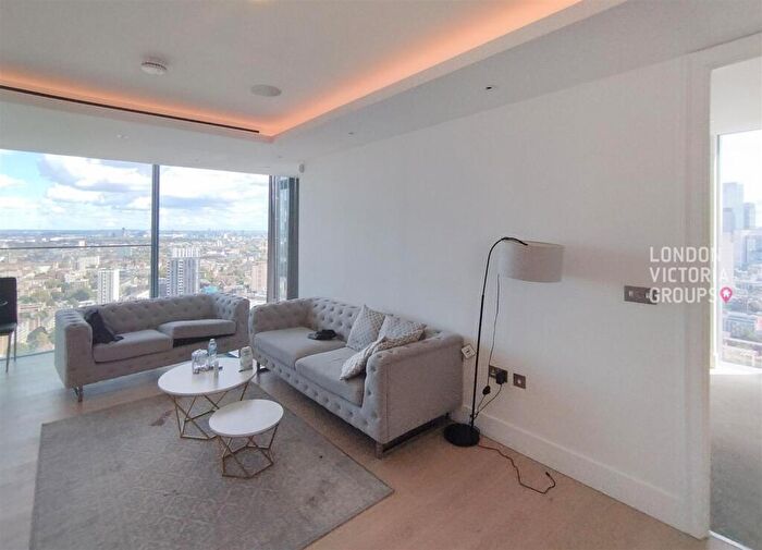2 Bedroom Apartment To Rent In Carrara Tower, Bollinder Place, London, EC1V
