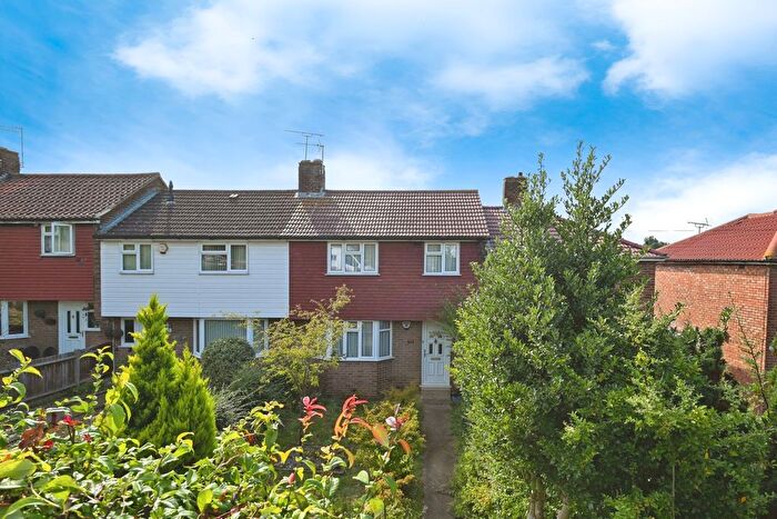 3 Bedroom Terraced House For Sale In St. Williams Way, Rochester, Kent, ME1