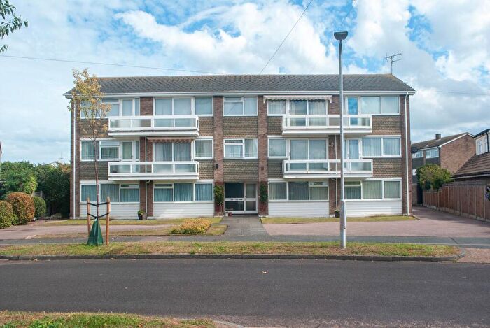 2 Bedroom Flat To Rent In Dungannon Chase, Southend-on-Sea, SS1