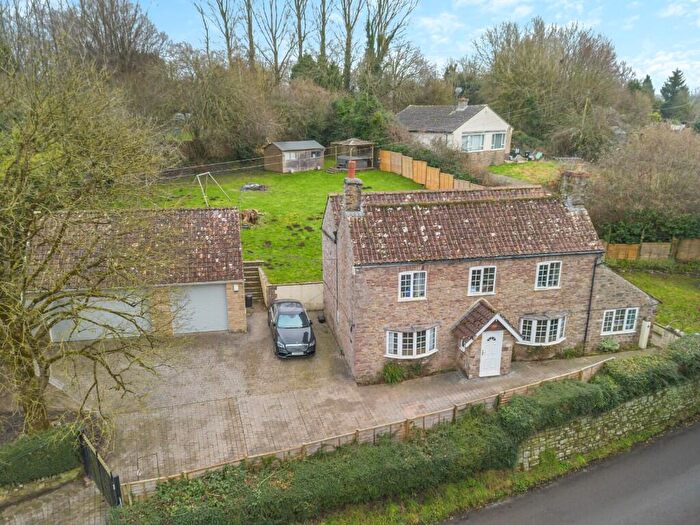 6 Bedroom Detached House For Sale In The Slad, Thornbury, BS35