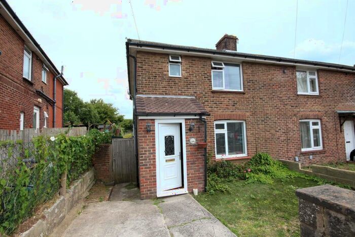 3 Bedroom Semi-Detached House To Rent In Wilfrid Road, Hove, East Sussex, BN3