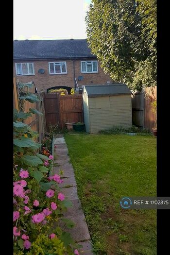 1 Bedroom End Of Terrace House To Rent In Senator Walk, London, SE28