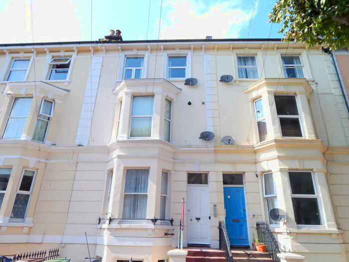 1 Bedroom Apartment To Rent In Pevensey Road, BN21