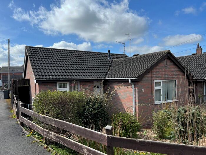 3 Bedroom Bungalow To Rent In Brookhill Leys Road Eastwood Nottingham, NG16