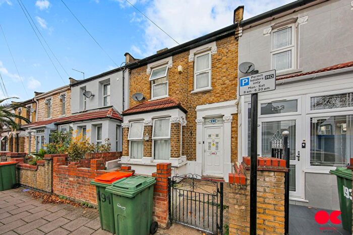 3 Bedroom Terraced House For Sale In Sherrard Road, Forest Gate, E7