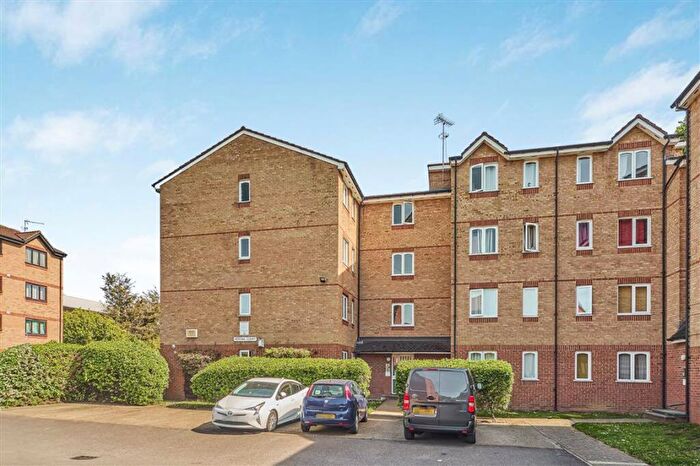 1 Bedroom Flat For Sale In Myers Lane, New Cross, SE14