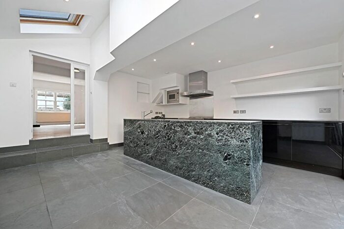 3 Bedroom Terraced House To Rent In Cardross Street, Brackenbury, W6