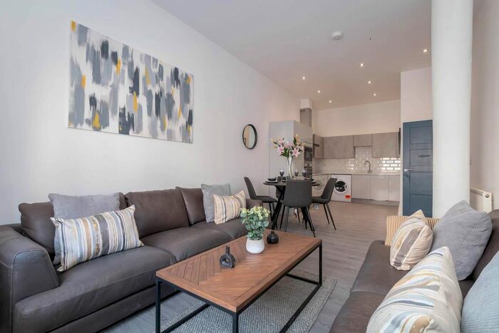 2 Bedroom Flat To Rent In Bank Corner, Great Hampton Street, B18