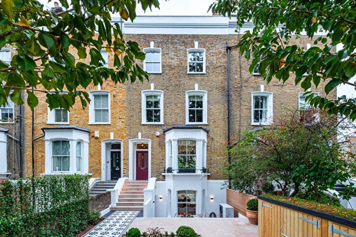 5 Bedroom Terraced House For Sale In Highbury Grange, Highbury, N5