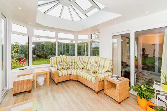 7 Bedroom Detached House For Sale In Whitemoor Lane, Ower, Romsey, SO51