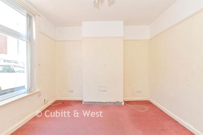 2 Bedroom Terraced House For Sale In Daulston Road, Portsmouth, Hampshire, PO1